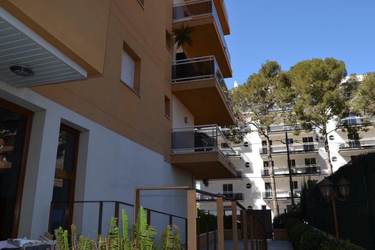 Luminoso Y Amplio Apartamento En Salou Con Piscina Apartment ภายนอก รูปภาพ