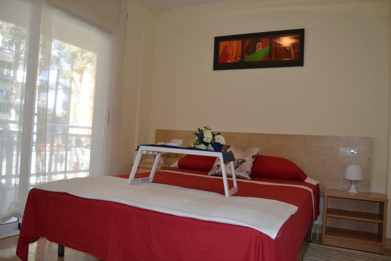 Luminoso Y Amplio Apartamento En Salou Con Piscina Apartment ภายนอก รูปภาพ
